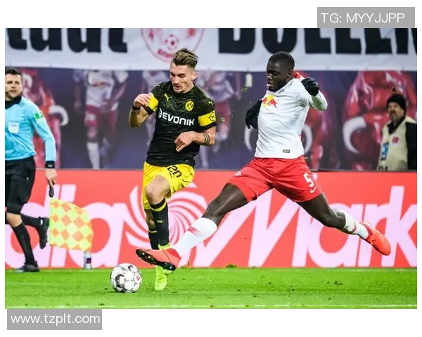 意甲赛场惊现冷门莱比锡与多特蒙德激战成平局帽子戏法引发全场狂欢