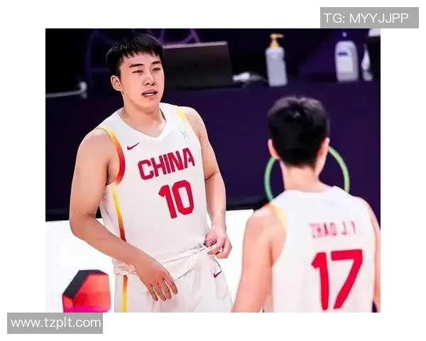 姚明亲临海口篮球盛会助力青少年运动发展与交流