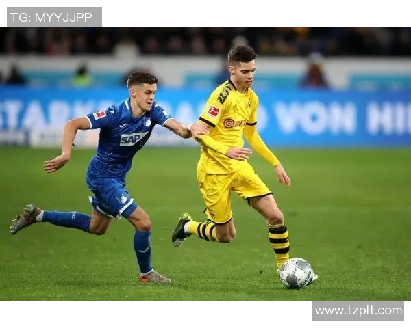 德甲精彩对决曼联逆转尤文图斯上演惊天大逆转全场沸腾 德甲精彩对决曼联逆转尤文图斯上演惊天大逆转全场沸腾