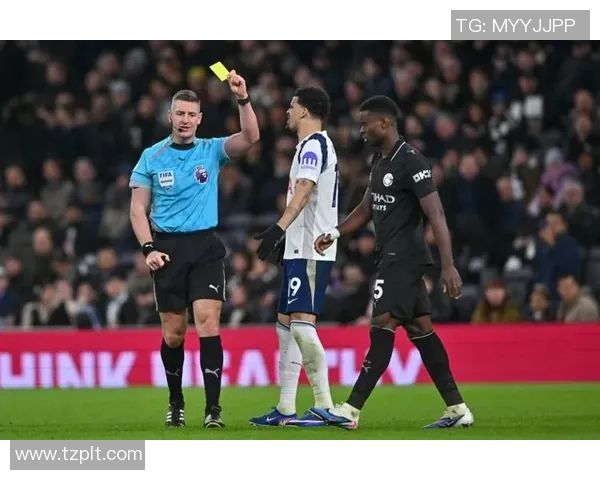 意甲激战巴黎圣日耳曼险胜曼城争议判罚引发全场热议