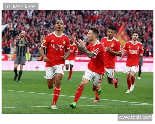 欧联杯精彩对决本菲卡逆转曼联3-0引爆全场十大进球回顾