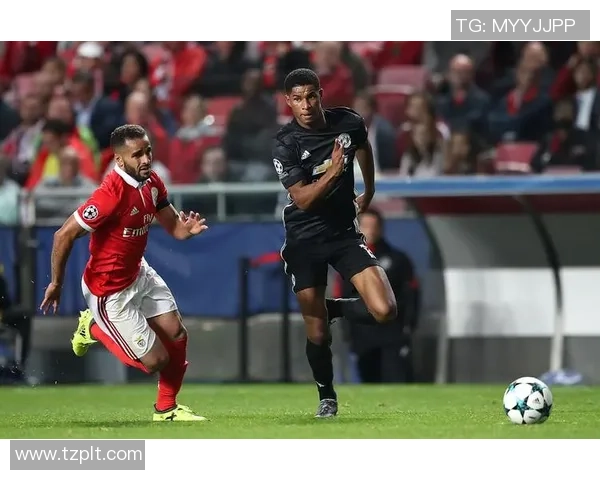 欧联杯精彩战役：里昂轻取本菲卡3-0全场战术解析与精彩瞬间回顾