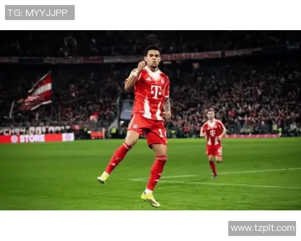 西甲焦点战：拜仁逆转曼城3-0全场沸腾激情四溢