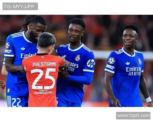 英超经典对决切尔西逆转皇马全场沸腾精彩战报回顾