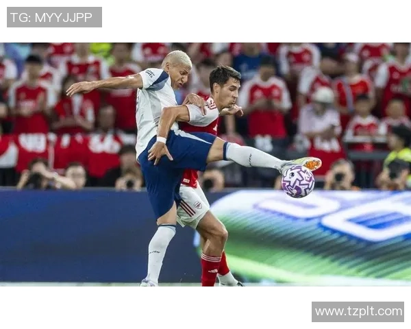 中超激战那不勒斯与热刺平局点球大战引发全场狂欢